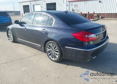 2012 Hyundai Genesis 4.6 z USA, uszkodzony, nr VIN KMHGC4DF7CU171560